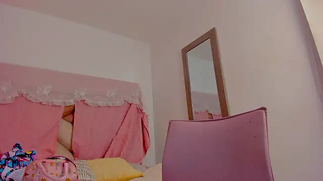 BonnieCute  online show from March 1, 12:10 am