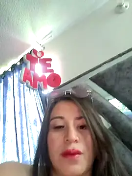 Alona Evans online show from October 6, 6:23 pm