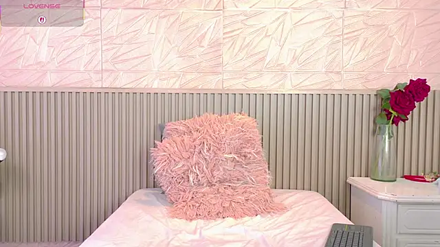 paula  cruzz online show from November 11, 9:12 pm