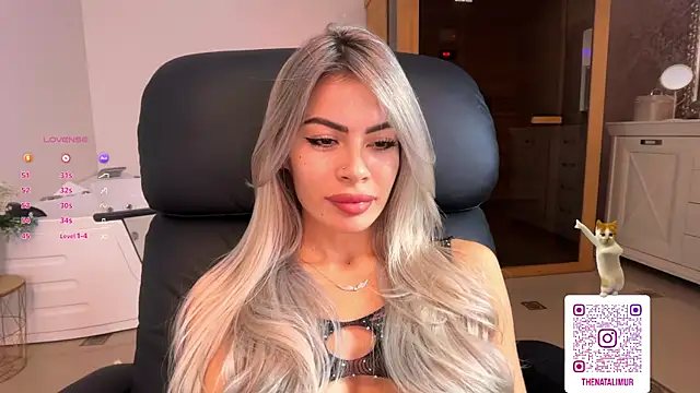 Snapshot of Natalimuur chatting on October 17, 4:54 pm Natalimuur online show from October 17, 4:54 pm