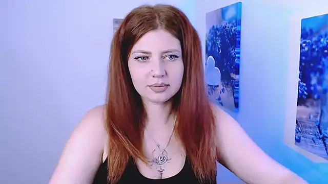 Snapshot of Lizzy_Love chatting on October 12, 6:32 pm Lizzy Love online show from October 12, 6:32 pm