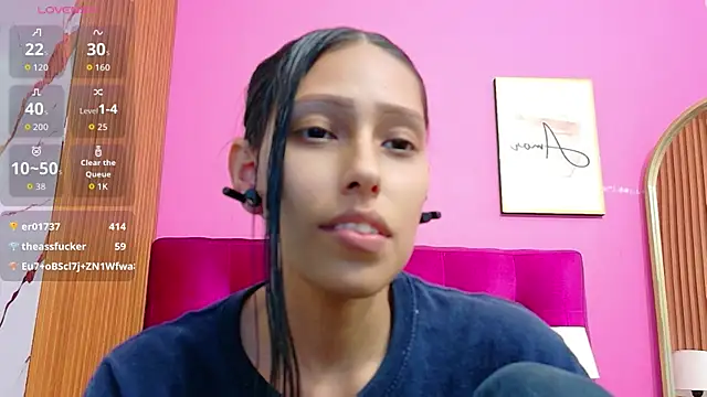 yourcuteneighbourr online show from July 9, 7:33 am