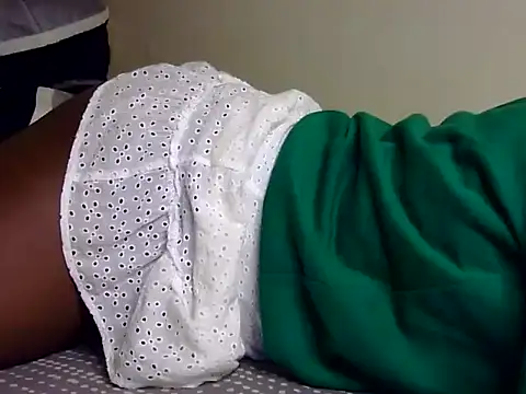 Sexxy slim honey online show from November 4, 3:33 am