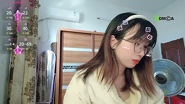 Lili 666 online show from January 14, 2:49 am