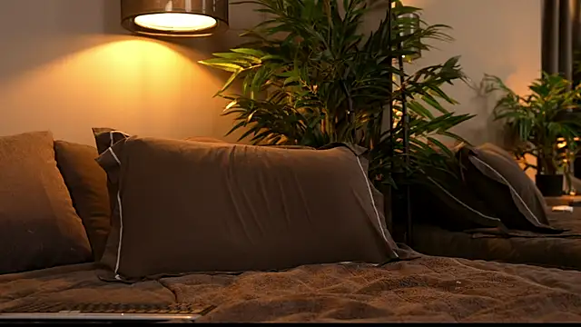  keeti  online show from April 17, 3:19 am