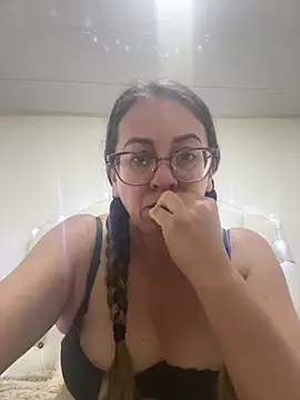 miss hanna07 online show from July 9, 8:11 pm