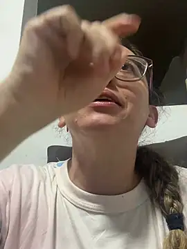 miss hanna07 online show from June 27, 2:01 am