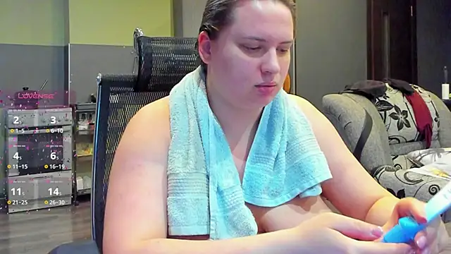 Snapshot of 1lindsey1 chatting on October 7, 7:40 pm 1lindsey1 online show from October 7, 7:40 pm