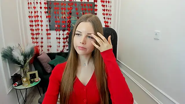 MileyWings online show from February 12, 11:56 am