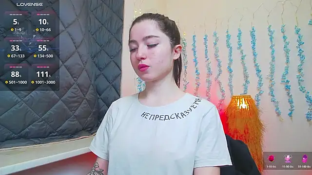 Luxuryalma online show from March 29, 5:39 am