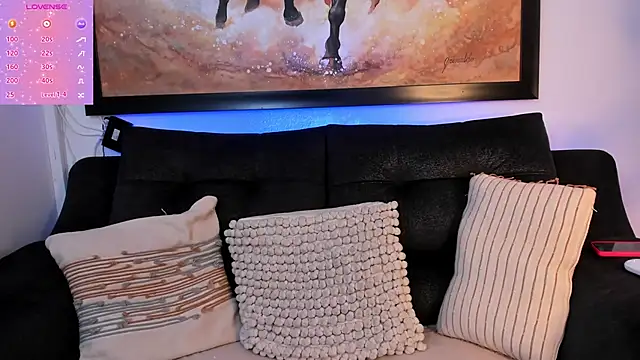 shannel  queen online show from October 3, 2:16 am