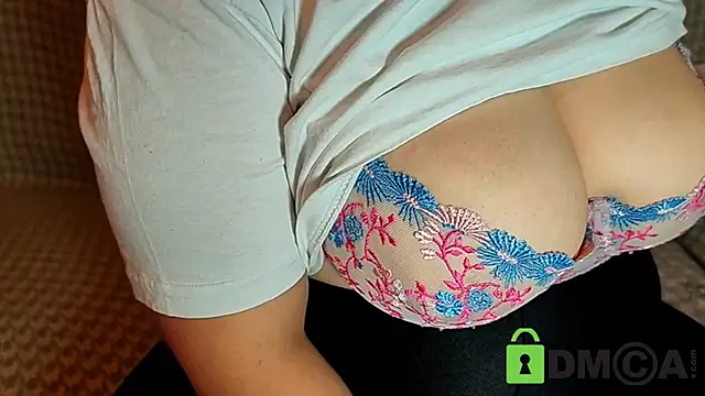 hijabsevda online show from September 27, 9:55 pm