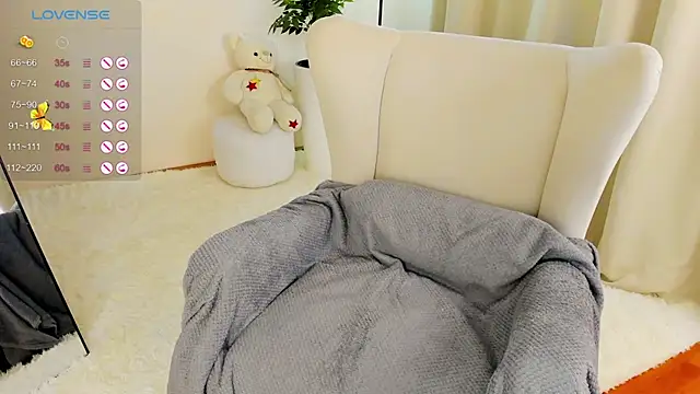 VanessaSmuth online show from October 20, 2:25 am