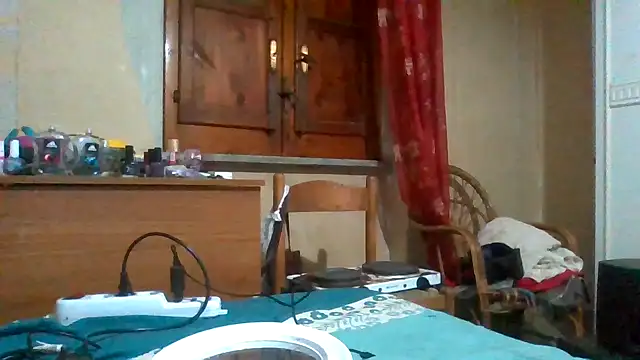 Snapshot of biuv chatting on September 24, 6:51 pm biuv online show from September 24, 6:51 pm