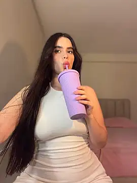 Mavi Coless online show from July 1, 2:22 am
