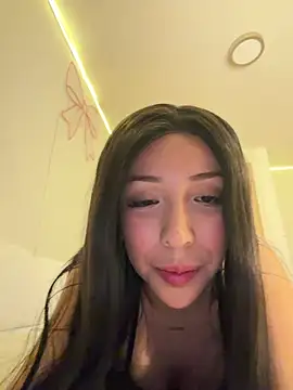 Sofy Softtt online show from August 5, 8:42 am