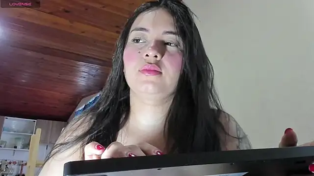 Cuty sexy hot online show from July 4, 12:01 pm