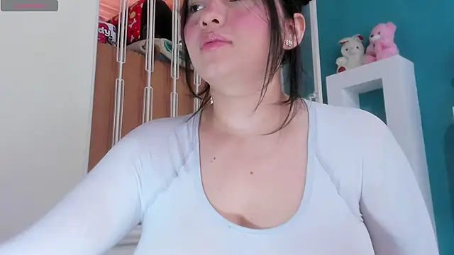 Cuty sexy hot online show from June 15, 12:05 pm
