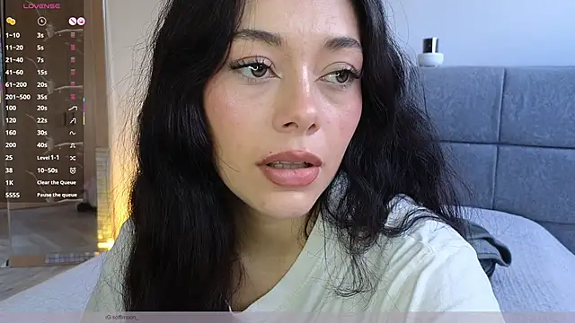 Soffimoon  online show from June 16, 8:21 pm