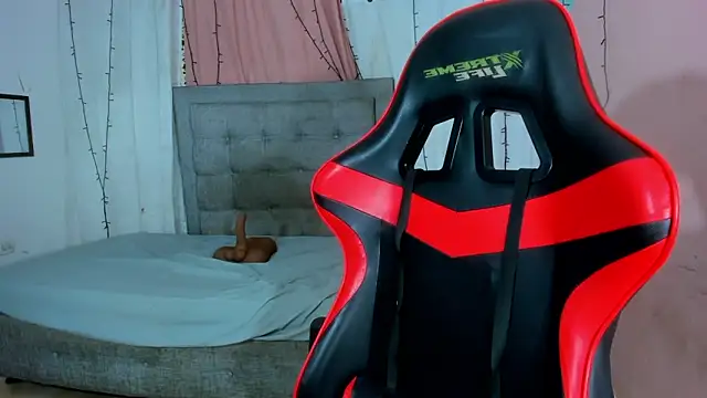 valentina 0  online show from October 31, 3:30 am