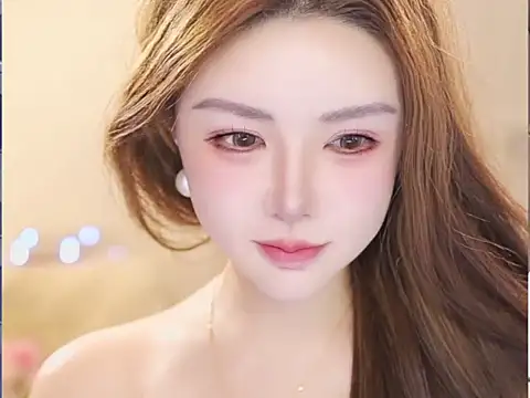 Qiaoqiao  online show from July 28, 8:52 pm
