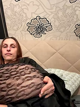 joie 20 online show from November 18, 10:33 pm