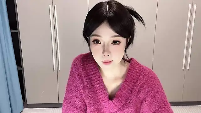 Q-ing online show from November 6, 1:39 pm