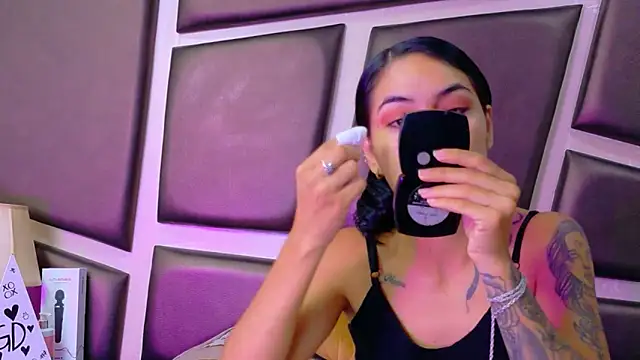 NicoleEsposito online show from June 10, 1:21 pm
