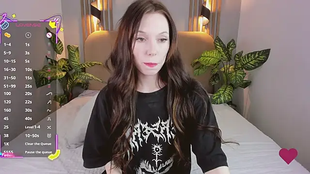 Snapshot of NikkiMiltons chatting on September 9, 12:27 pm NikkiMiltons online show from September 9, 12:27 pm