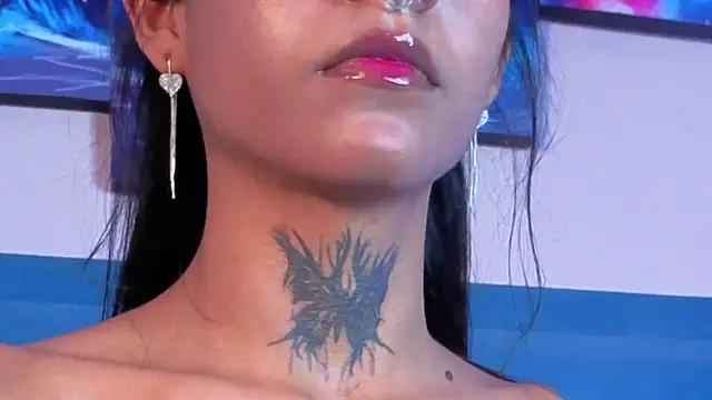 Snapshot of Kaataleya_horny chatting on September 19, 5:17 am Kaataleya horny online show from September 19, 5:17 am