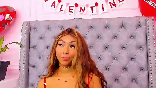 HaileeRoberts online show from February 16, 1:00 pm