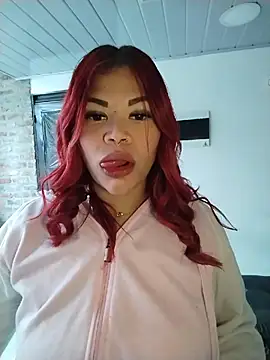 IamAlana  online show from July 12, 12:06 pm