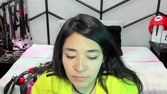 AlanaLuck online show from January 13, 6:34 pm