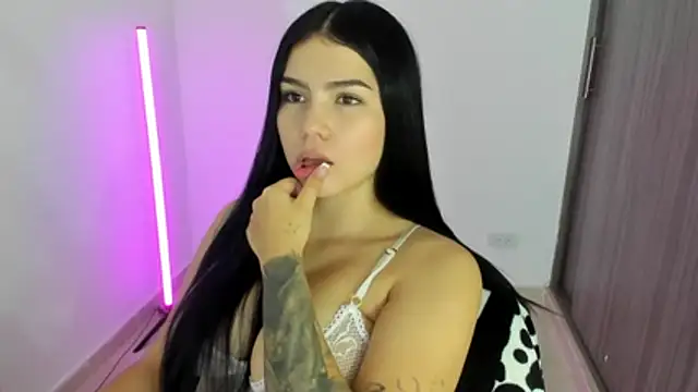 Snapshot of Natasha_su_ chatting on October 23, 7:42 pm Natasha su online show from October 23, 7:42 pm