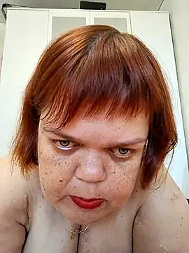 Snapshot of MIDGET-TITS chatting on October 8, 7:46 am MIDGET-TITS online show from October 8, 7:46 am