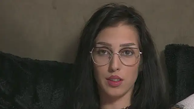 Snapshot of AishaHummer chatting on September 27, 6:04 pm AishaHummer online show from September 27, 6:04 pm