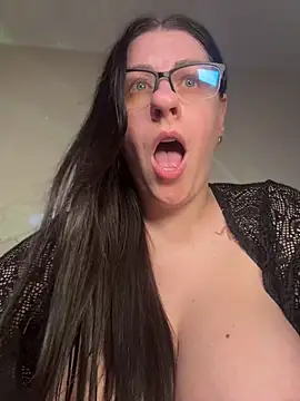 Evelinia online show from July 1, 5:12 pm