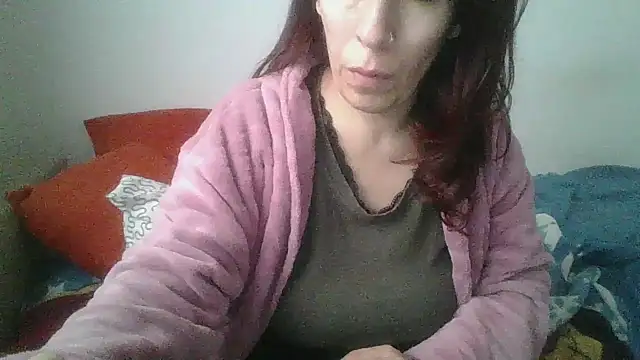 hairygirl80 online show from December 2, 10:17 am