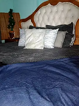 BlackJaguar30 online show from March 5, 10:05 pm