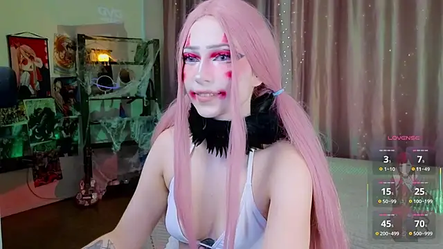 Carolina Leep online show from November 7, 2:33 pm