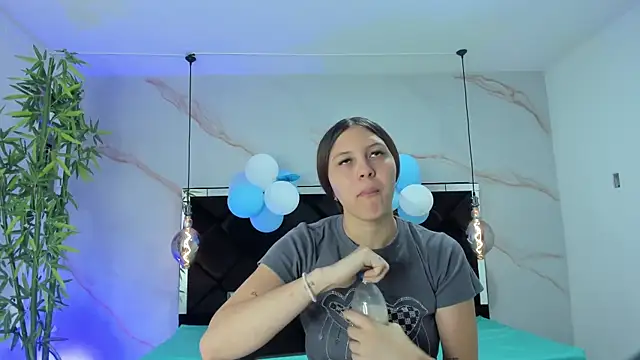 AngelaaCute  online show from September 29, 12:10 pm