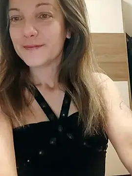 Snapshot of Dark_Angel_22 chatting on October 7, 3:55 am Dark Angel 22 online show from October 7, 3:55 am