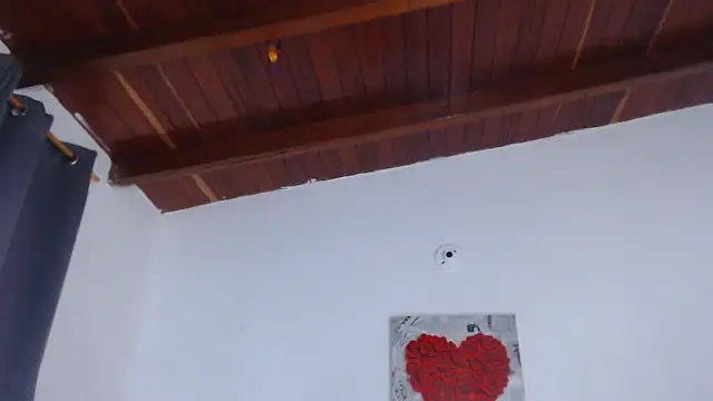 Amara Red online show from September 22, 11:08 am