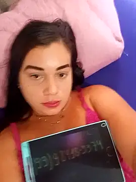 Snapshot of Ceccii chatting on September 30, 6:35 pm Ceccii online show from September 30, 6:35 pm