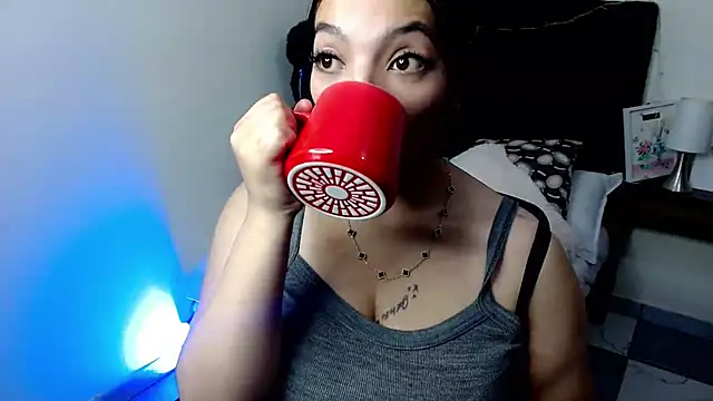 loren tits24 online show from June 12, 11:02 pm