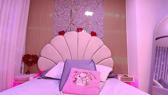 nata luna online show from February 21, 7:25 pm