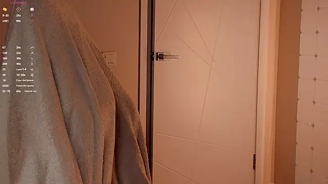  Sweetie  online show from March 20, 2:00 pm