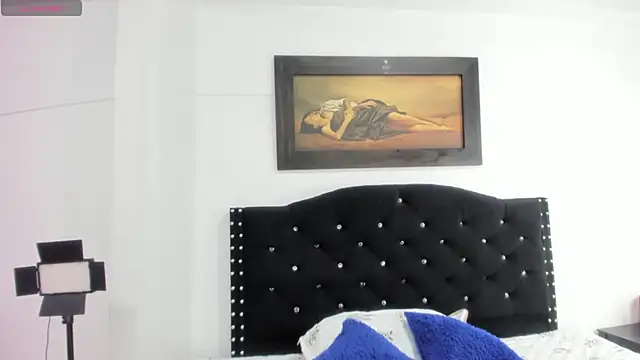 Vahiolet smith online show from November 26, 2:01 am