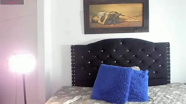 Vahiolet smith online show from November 28, 2:47 am