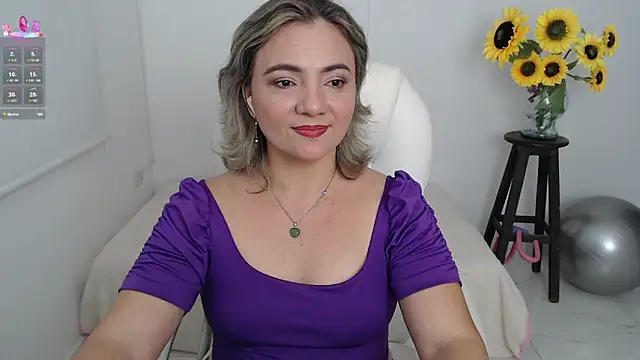 Snapshot of Ghada_milf chatting on September 14, 12:08 am Ghada milf online show from September 14, 12:08 am